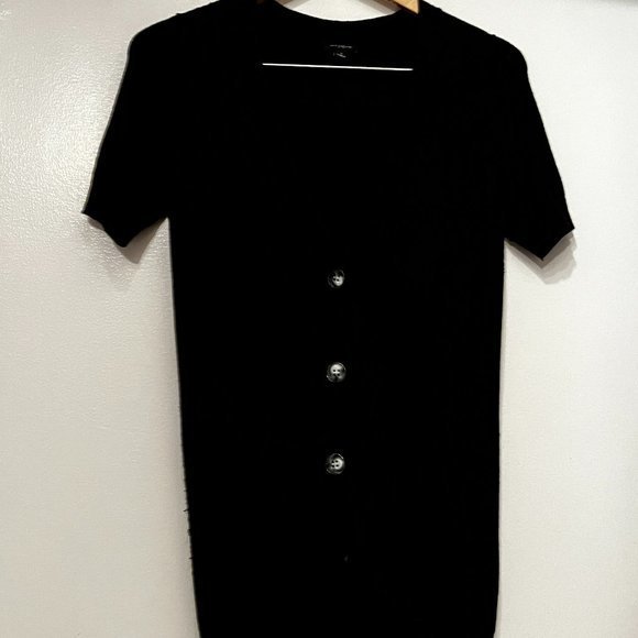 Ann Taylor Short-Sleeve Button Front V-Neck Cardigan / Size Small - Picture 2 of 10